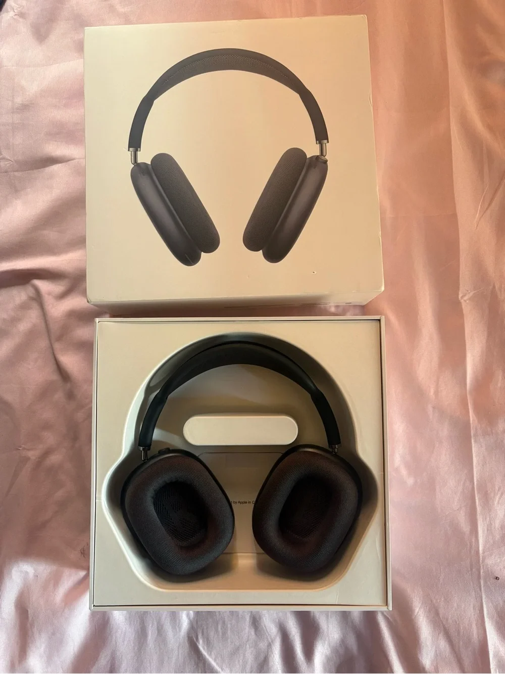 Apple Over‑Ear Wireless Headphones — Space Gray